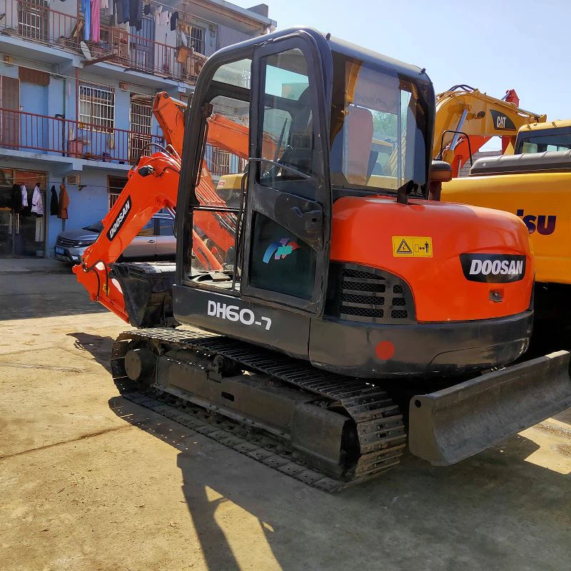 Gebrauchter Doosan Dh60-7 Bagger